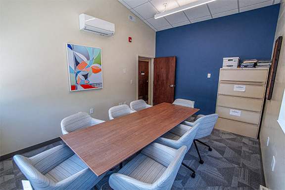 Parkside Houses – One to Four-bedroom, One to One and a Half-Bath Units – Amherst, NY – Off Street Parking – UB North – Swimming Pool – Tennis Court - Cable/Internet Ready - In-unit Laundry