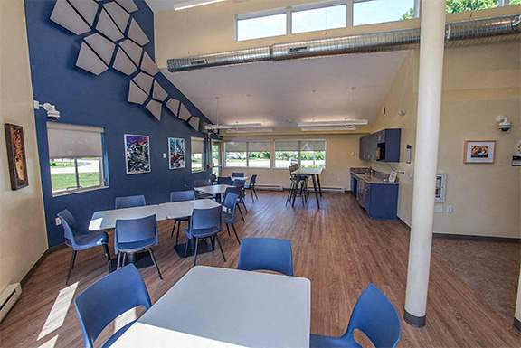 Parkside Houses – One to Four-bedroom, One to One and a Half-Bath Units – Amherst, NY – Off Street Parking – UB North – Swimming Pool – Tennis Court - Cable/Internet Ready - In-unit Laundry
