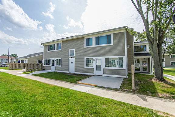 Brewster Mews - Buffalo, NY – Williamsville School District– Appliances Included – 24-hour emergency maintenance – UB North – Seniors over 62 - Permanently Disabled Adults – Housekeeping - Pet Friendl