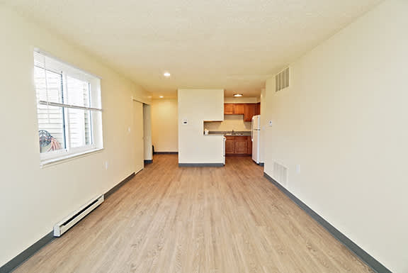 Sundridge Apartments – Living Room – Dining - Buffalo Area – Appliances Included - 24 Hour Emergency Maintenance – Carpeting - Pet Friendly – Ask for a Tour -- Cable Ready - Extra Storage