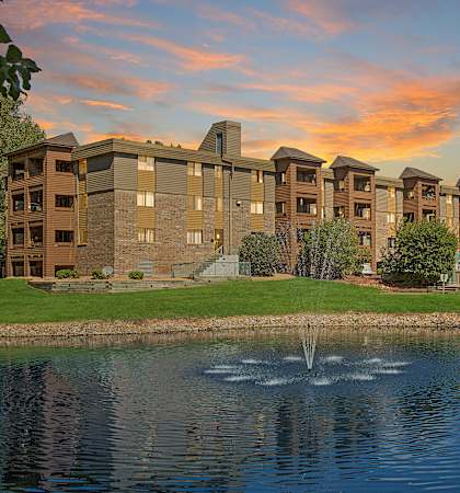 Lake View at Willow Creek, Plymouth, 55441