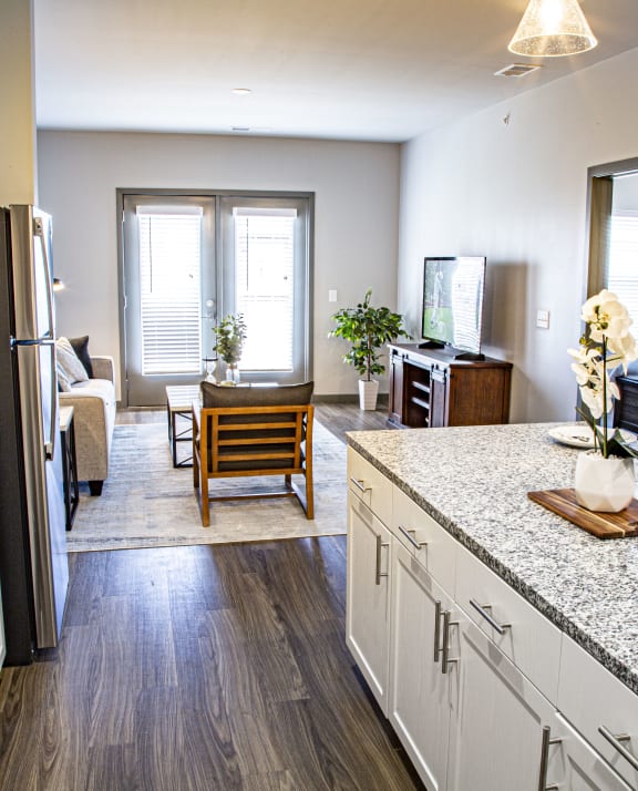Granite Countertop Kitchen at Heartland View Apartments, Missouri, 63385