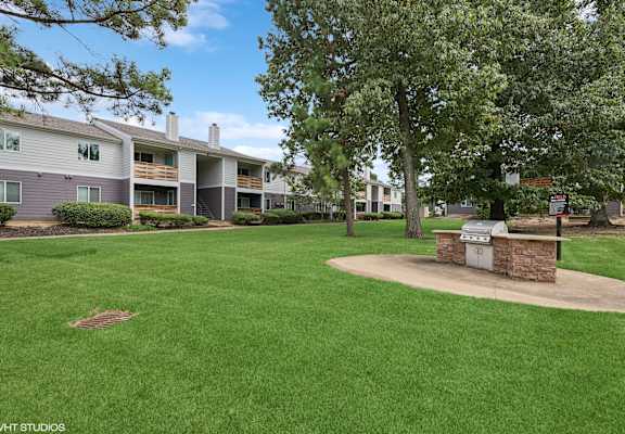 our apartments have a spacious yard with a fire pit at The Stella in Memphis, TN