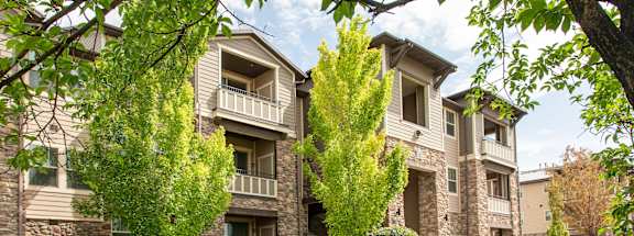 Exterior View of San Moritz Apartments