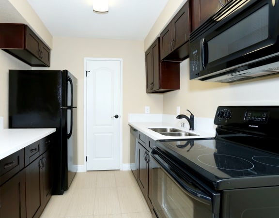 Spring Valley Las Vegas Apartments Sky Court Harbors at the Lakes
