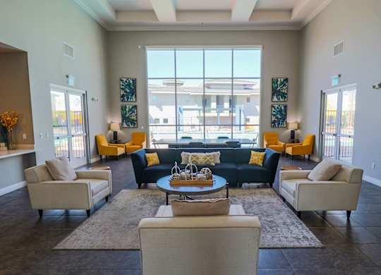 Clubhouse, Leasing, Coffee Bar