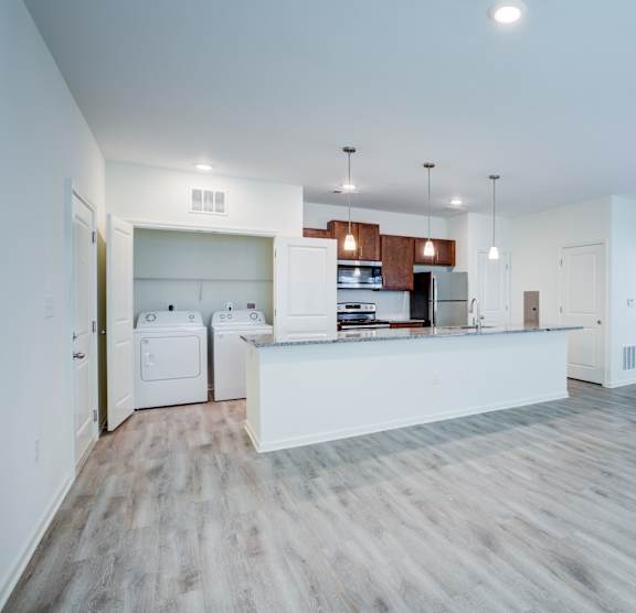kitchen dining room at Capstone at Banks Crossing, Commerce, GA, 30529