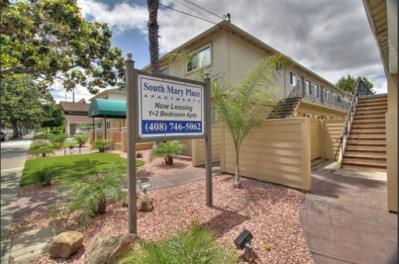 at South Mary Place, Sunnyvale