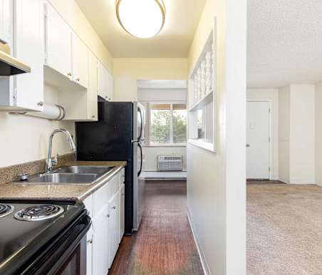 Meridian Garden Apartments 46 of 81
