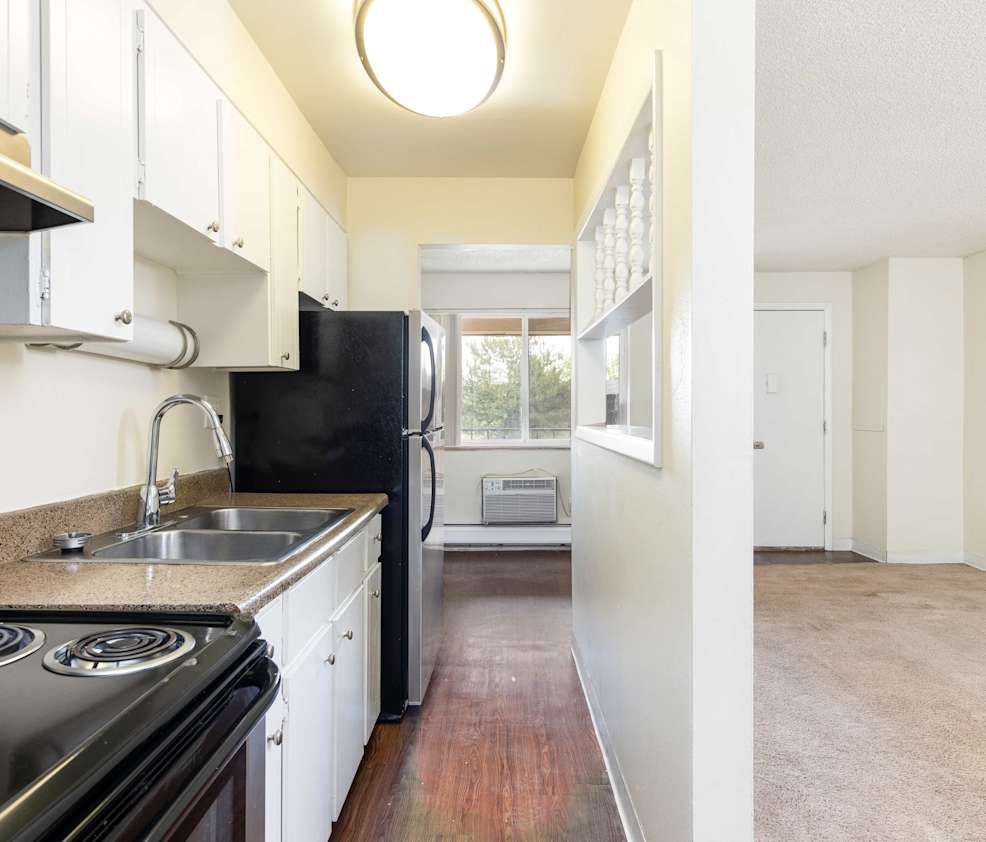 Meridian Garden Apartments 43 of 81