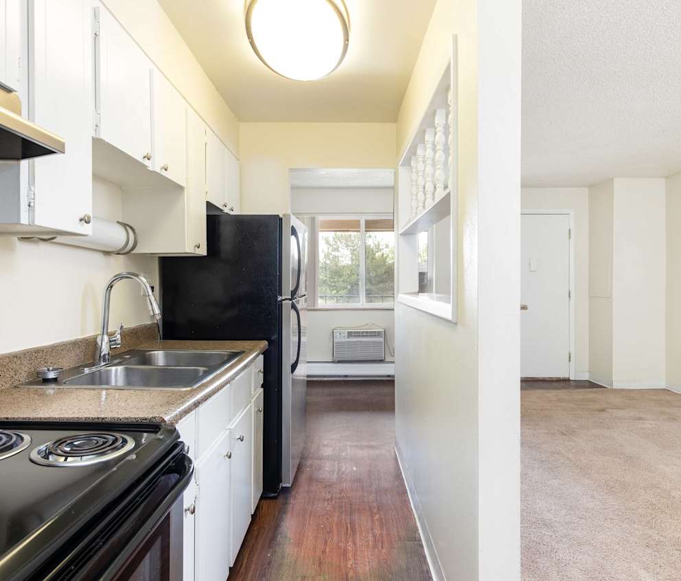 Meridian Garden Apartments 47 of 81