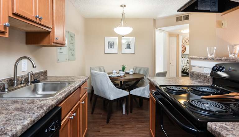 Concordia Apartments 24 of 82
