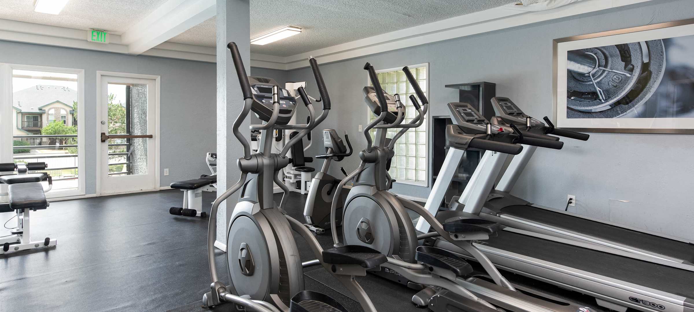 Gym at Wentworth Apartments (5 of 8)