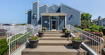 Front Office at Candles, Springfield, 62704
