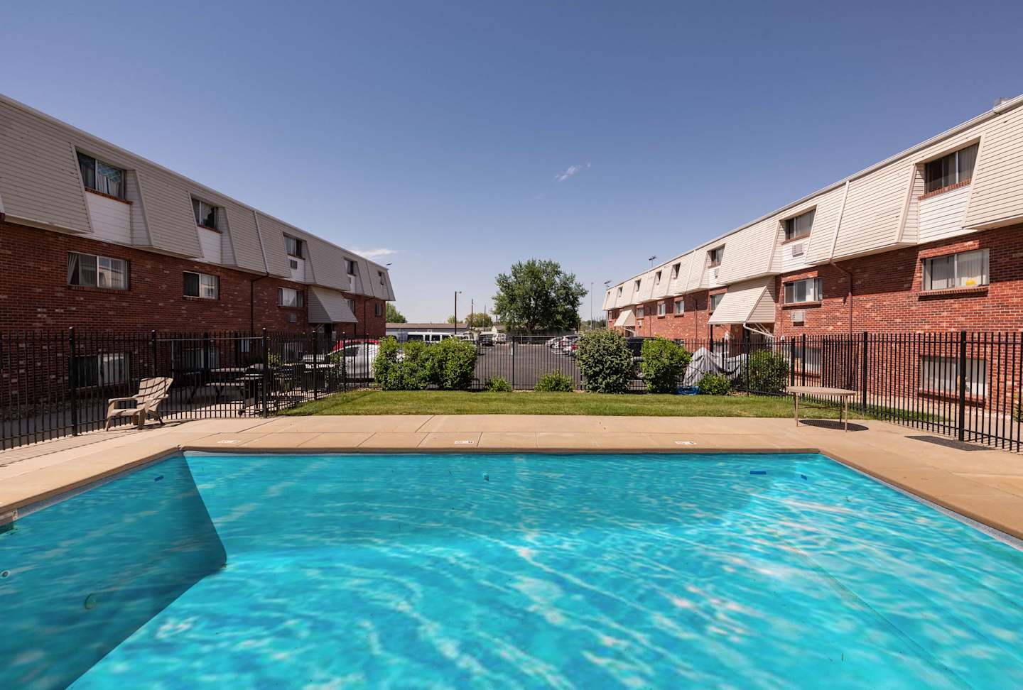 Carriage Green Apartments 4 of 12