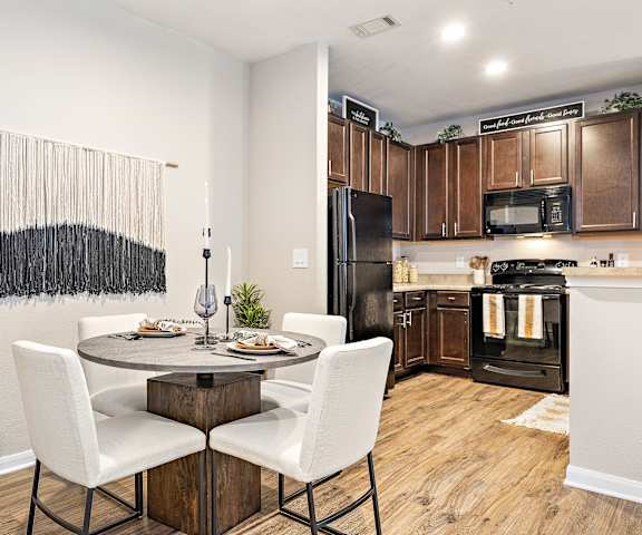 create memories that last a lifetime in your new home at Las Brisas Apartment Homes, Round Rock, 78665