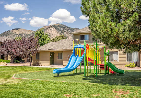 Poolside Sundeck And Grilling Area at Country Club Meadows Apartments, Arizona, 86004