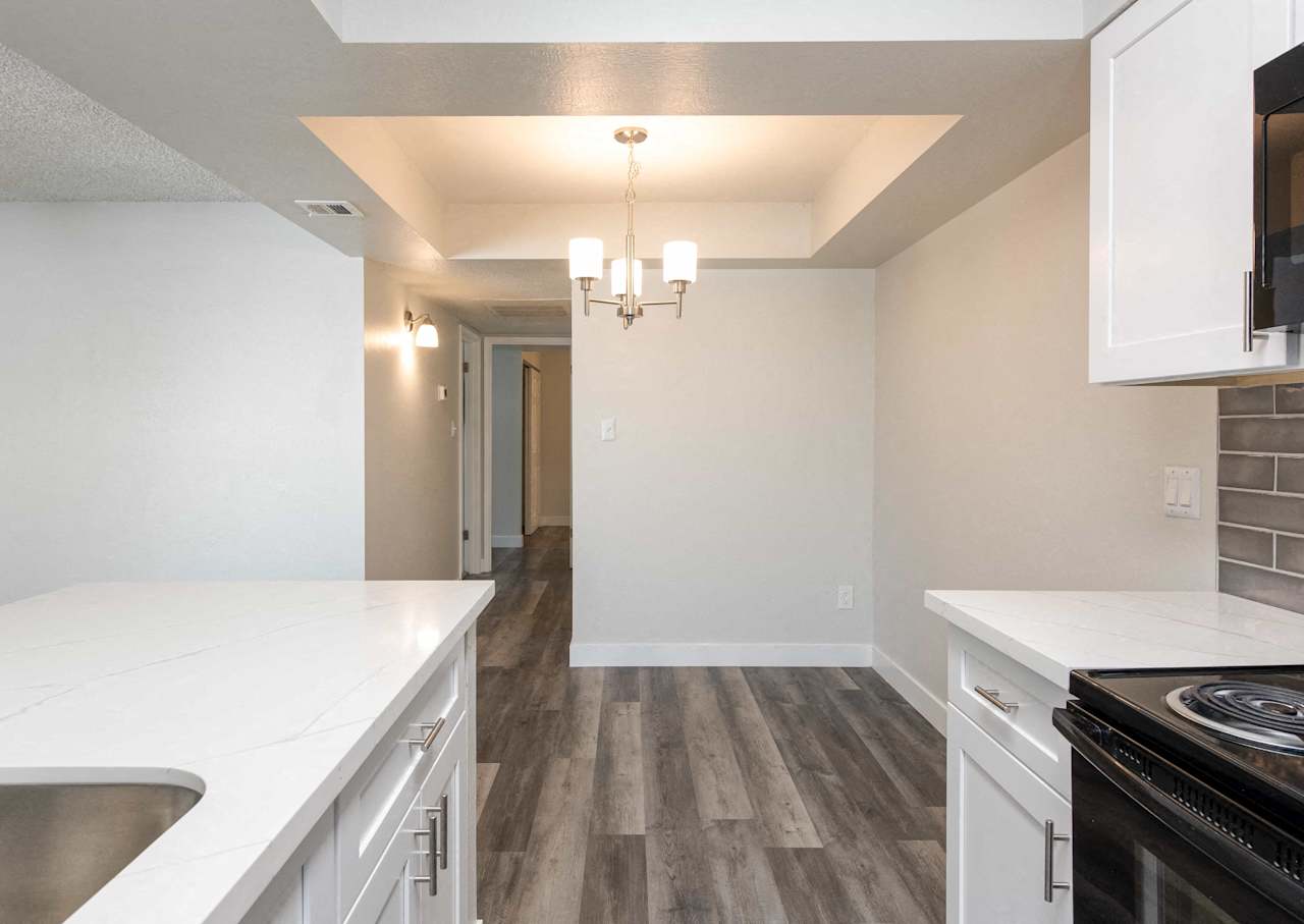 Camelback Cove Apartments in Phoenix, AZ 19 of 90