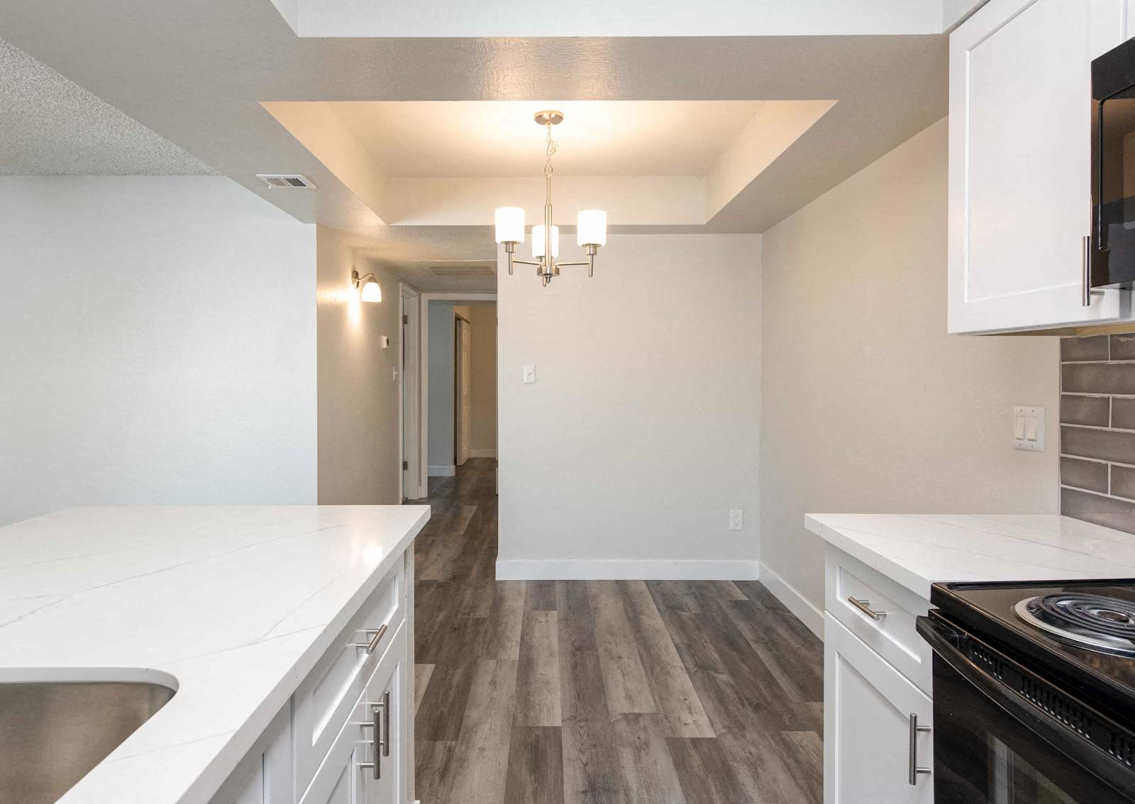Camelback Cove Apartments in Phoenix, AZ 16 of 90