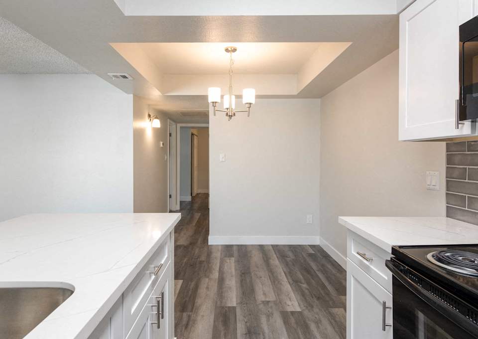 Camelback Cove Apartments in Phoenix, AZ 20 of 90