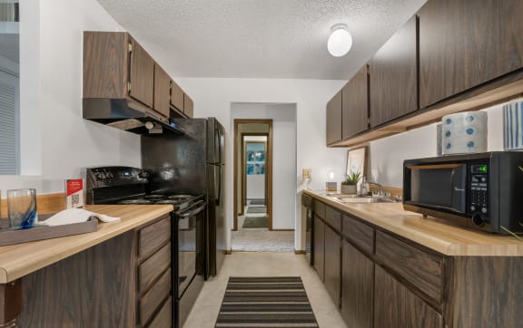 Kitchen Area at Candles, Springfield, 62704