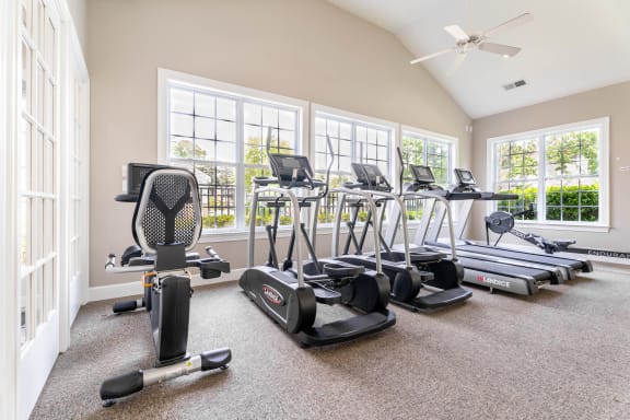 the gym at the preserve apartments