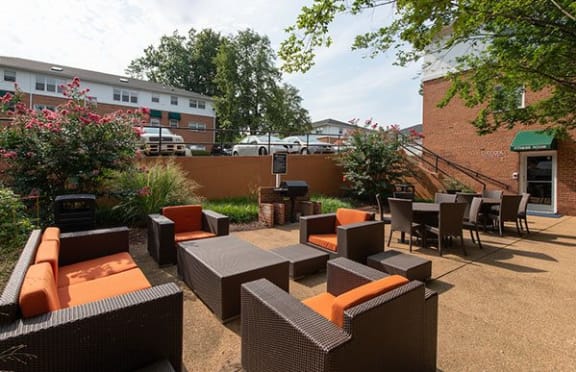Spacious Patio at Park Georgetown, VA 22209