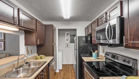 Beautiful Kitchen With Lots of Storage