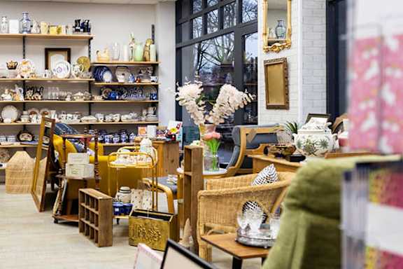 A room full of furniture and decorative items.