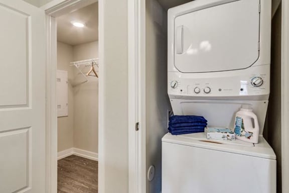 Stackable Washer and Dryer at Montgomery Place Apartments, Illinois 60538