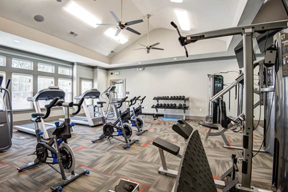 Cardio Machines and Workout Equipment at The Retreat Apartments, near Salem, VA 24019