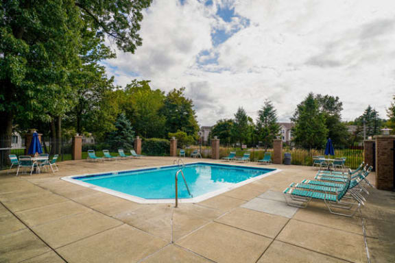 Pool With Large Sundeck and Wi-Fi at Orchard Lakes Apartments in Toledo, OH