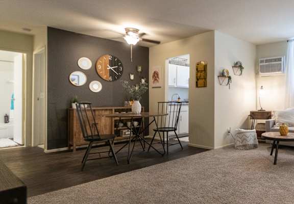 This is a picture of the living room and dining area in a 576 sq foot 1 bedroom, 1 bath apartment at Red Bank Reserve in the Madisonville neighborhood of Cincinnati, Ohio.