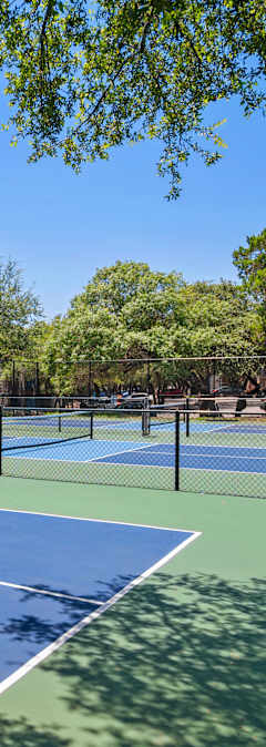 Community Tennis Court at Skyline at Barton Creek Apartments, Austin, 78758