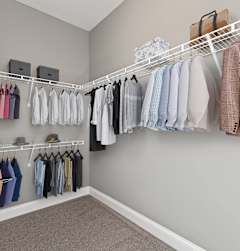 Spacious Walk In Closets