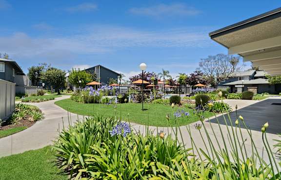 Exterior garden at Westchester Park in Tustin CA