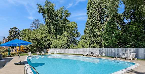 Pool at Villages at Marley Station in Glen Burnie MD