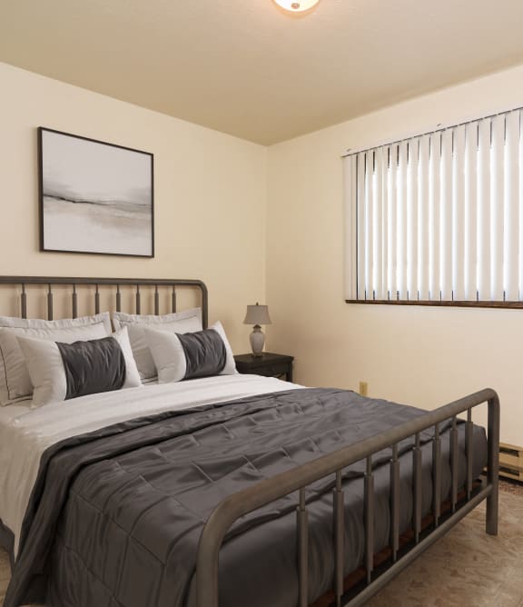 Grand Forks, ND Stanford Court Apartments | Courtyard