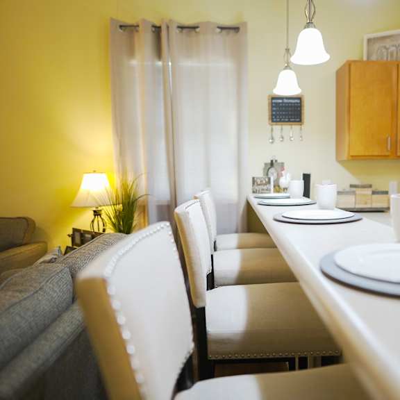 Breakfast bar