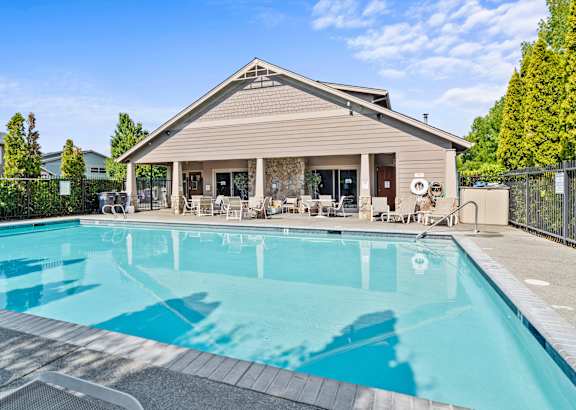 the enclave at homecoming terra vista pool