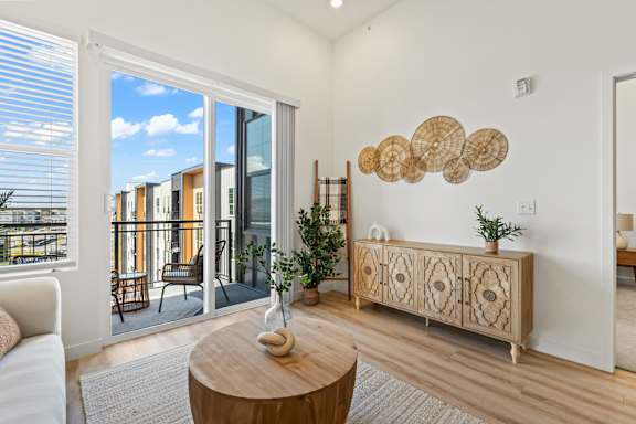 Living Room with Wall Decor at Solhavn Apartments, American Fork, UT, 84003