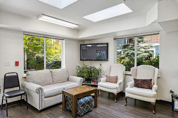 Leasing office lounge at Ballinger Court Senior Apartments in Edmonds WA
