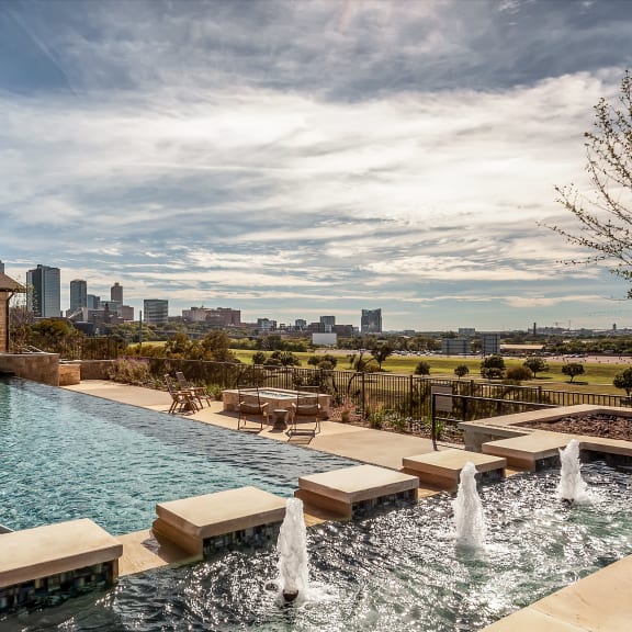 Fountains and infinity pool at The Kelley at Samuels Ave, Texas, 76102