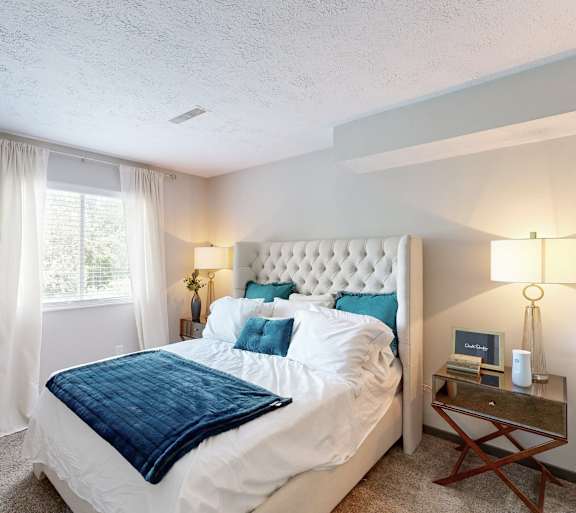 Bedroom at Runaway Bay in Ohio, 43204