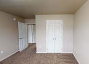 Thumbnail 20 of 23 - bedroom, closet