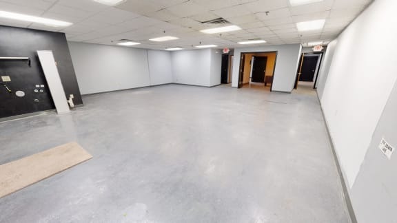 Holmen Square Suite 516