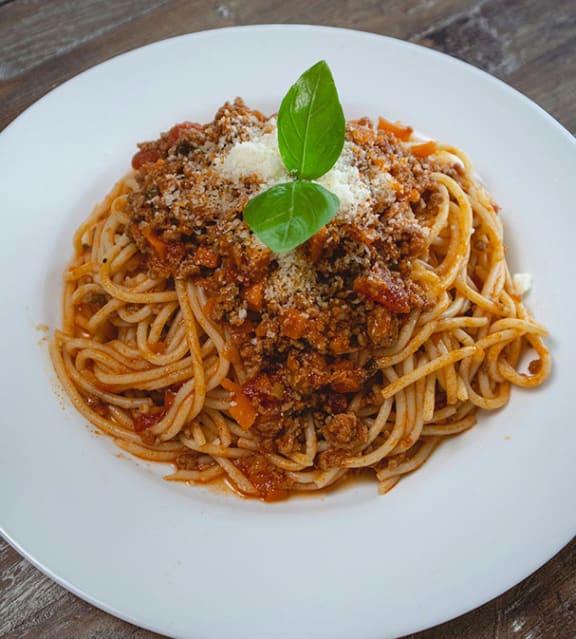 Enjoy Delicious Flavors At The Spaghetti Factory