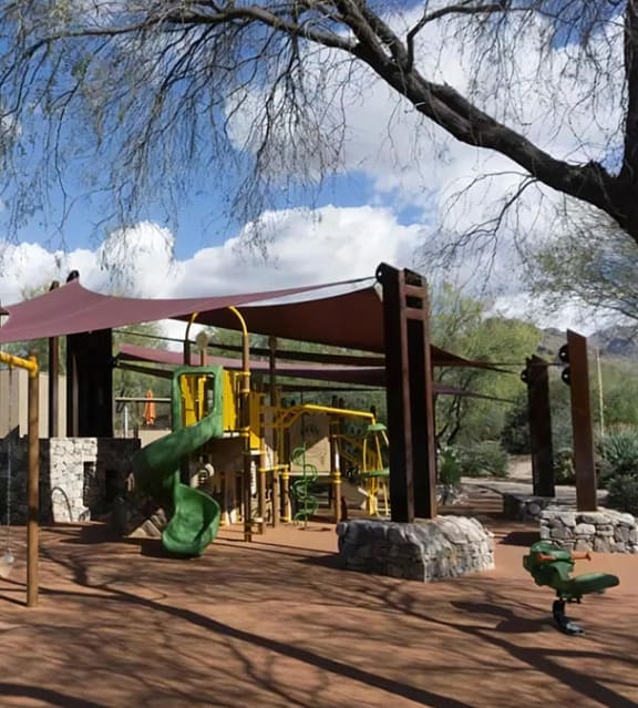 Access to Nearby Playground