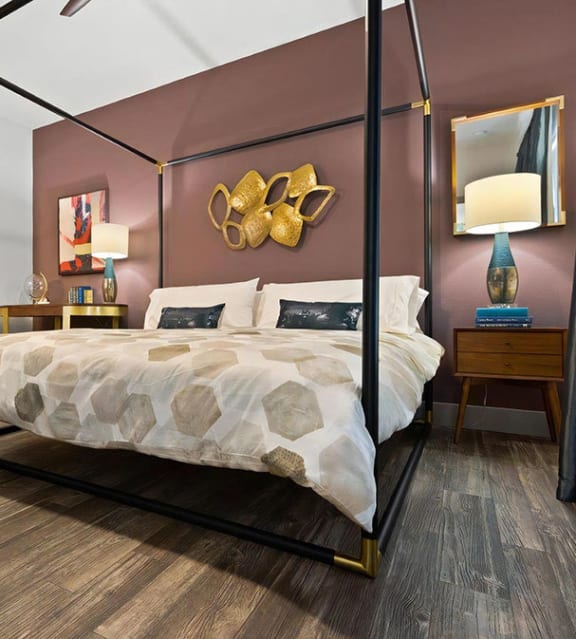 Oversized Bedrooms with Walk in Closets