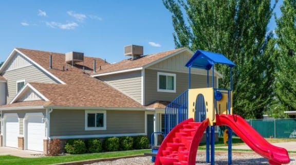 Apartments in Logan Utah Devonshire Court